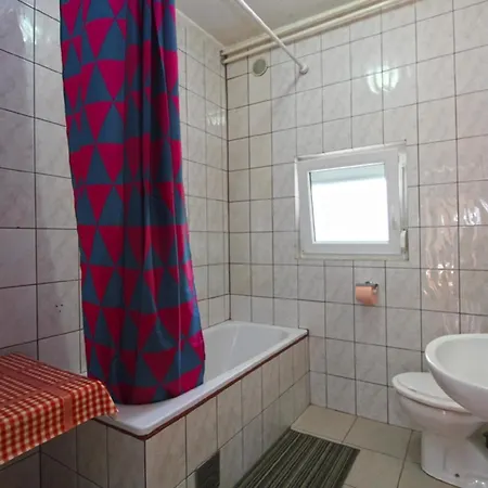 Apartment Fuer 5 Personen Ca 55 Qm In Pula, Istrien Istrische Riviera Pula